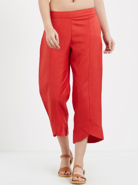 

Soie Women Red Regular Fit Solid Culottes