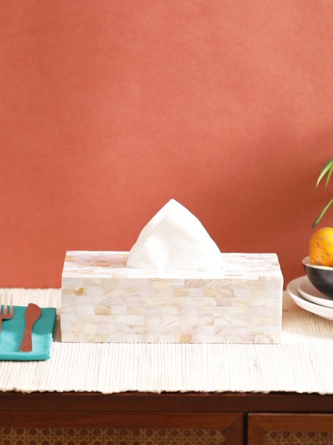 

VarEesha Off-White Printed Porcelain Sea Shells Tissue Box