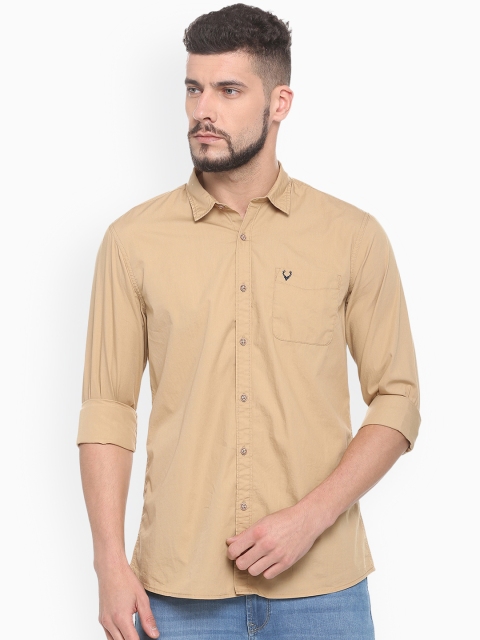 

Solly Jeans Co. Men Brown Slim Fit Solid Casual Shirt