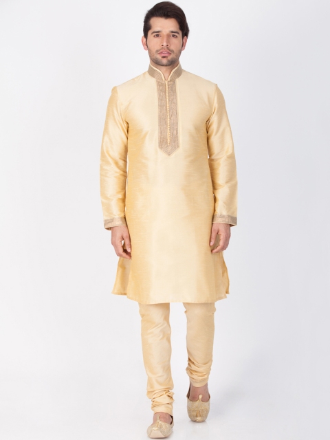

VASTRAMAY Men Gold-Toned Solid Kurta with Pyjamas