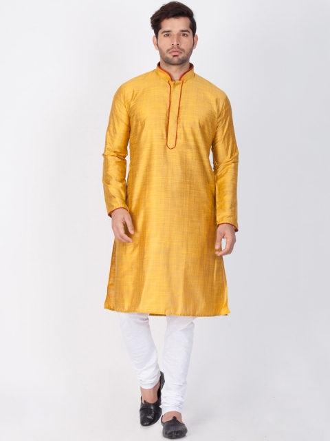 

VASTRAMAY Men Yellow Solid Straight Kurta