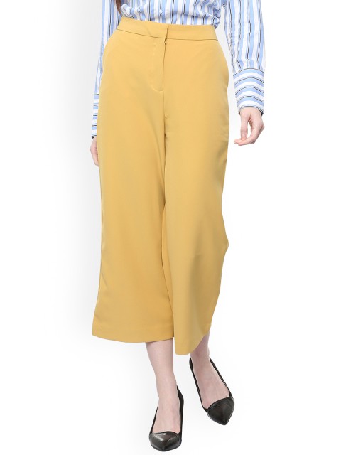

Van Heusen Woman Yellow Regular Fit Solid Culottes