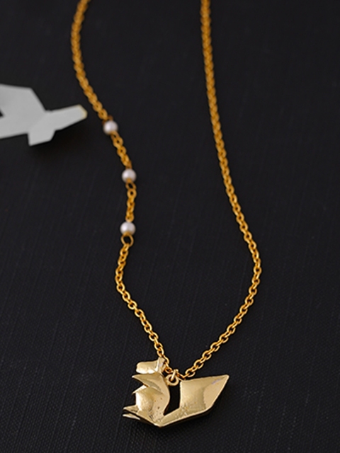 

Voylla Women Gold-Plated Handcrafted Pendant With Chain