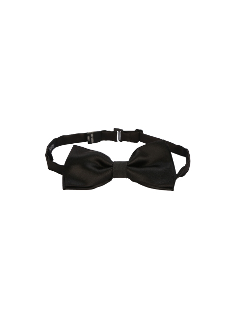 

Van Heusen Black Solid Bow Tie
