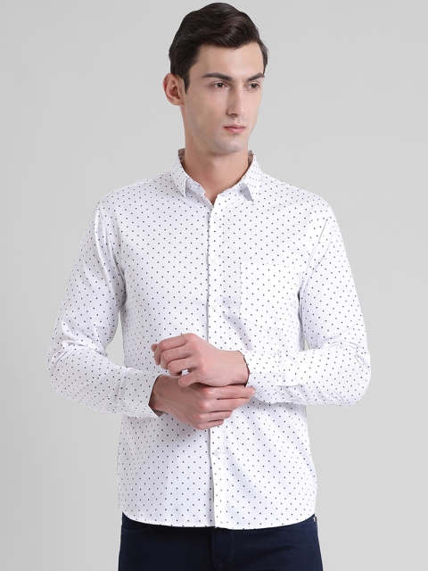 Being Fab Men White Slim Fit Printed Casual Shirt