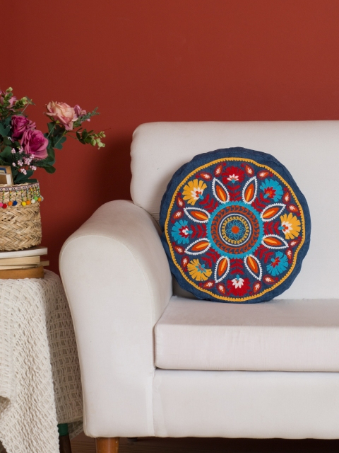 

Chumbak Multicoloured Quirky Round Cushion Covers, Multi