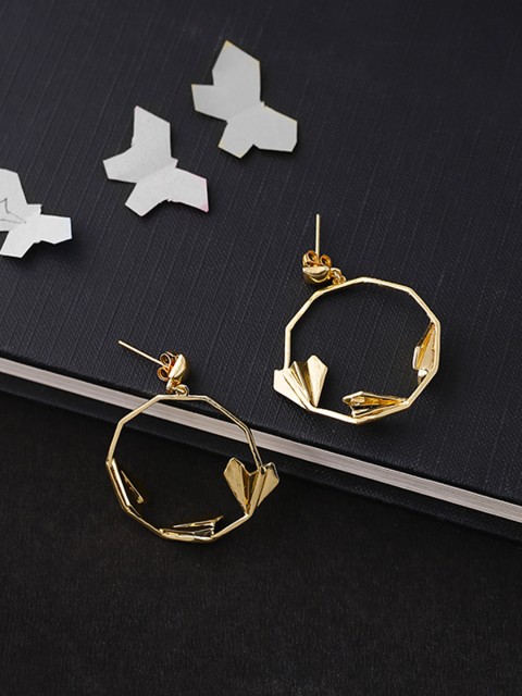 

Voylla Gold-Plated Contemporary Drop Earrings