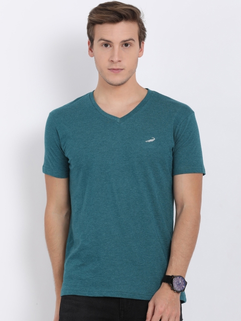 

Crocodile Men Green Solid V-Neck T-shirt
