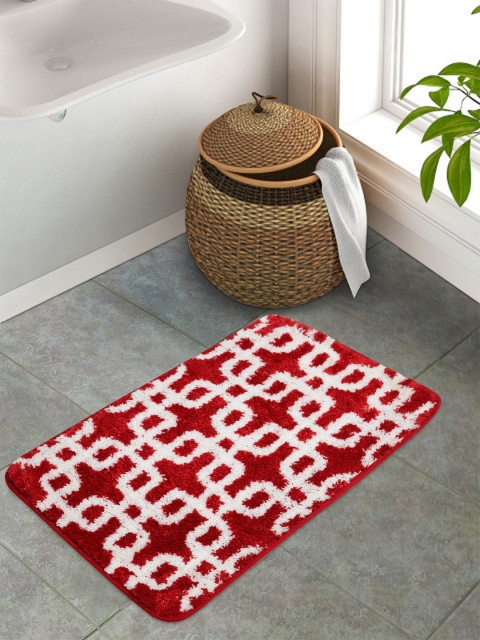 

STELLAR HOME Red & White Geometric Rectangular Floor Mat
