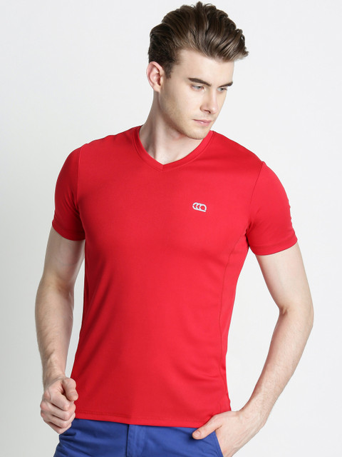 

Ajile by Pantaloons Men Red Solid Round Neck T-shirt