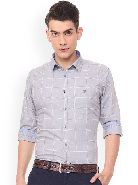 

Van Heusen Sport Men Grey Slim Fit Checked Casual Shirt