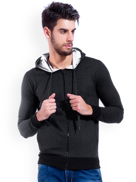

Maniac Men Charcoal Solid Hooded Sweatshirt