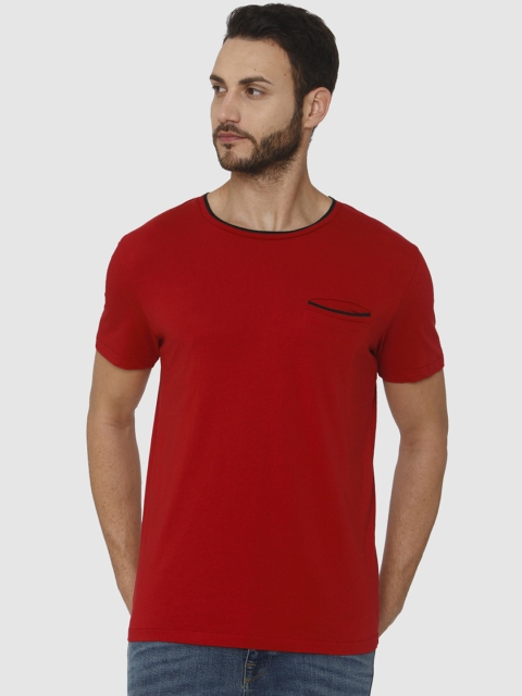 

SELECTED Men Red Solid Round Neck T-shirt