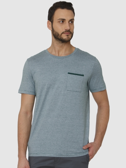 

SELECTED Men Teal Solid Round Neck T-shirt