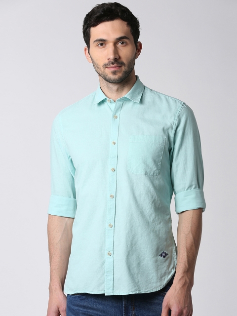 

Peter England Casuals Men Turquoise Blue Slim Fit Solid Casual Shirt