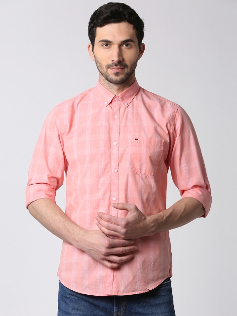 

Peter England Casuals Men Pink Slim Fit Checked Casual Shirt