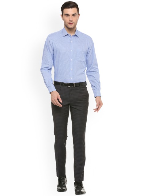 

Van Heusen Men Black Regular Fit Checked Formal Trousers