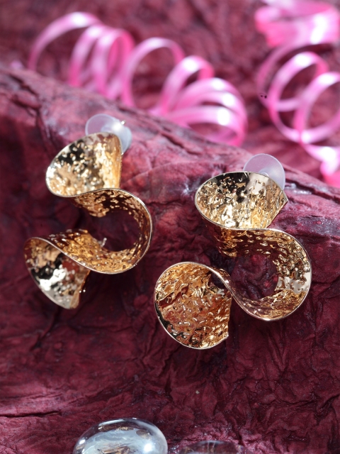 

SASSAFRAS Gold-Plated Contemporary Studs