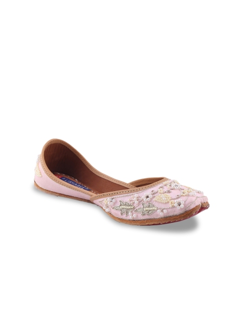 

MSC Women Pink Solid Leather Mojaris