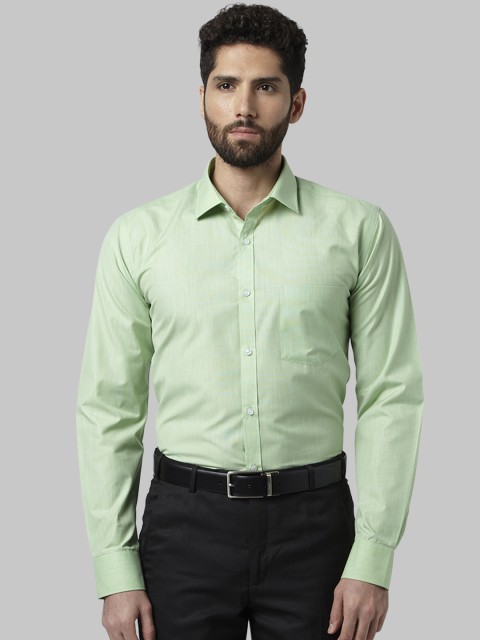 

Park Avenue Men Green Slim Fit Solid Formal Shirt