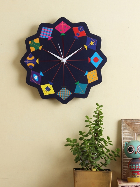 

RANGRAGE Navy Blue Handcrafted Quirky Printed Analogue Wall Clock