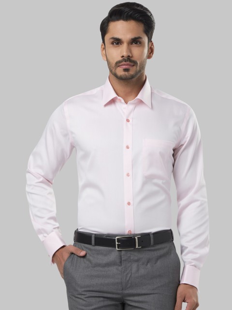 

Raymond Men Pink Regular Fit Solid Formal Shirt