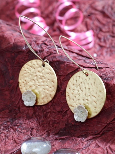 

SASSAFRAS Gold-Plated Contemporary Drop Earrings