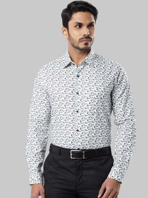

Raymond Men White & Black Regular Fit Printed Casual Shirt