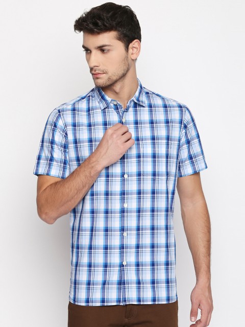 

Spiritus by pantaloons Men Blue Regular Fit Checked Casual Shirt