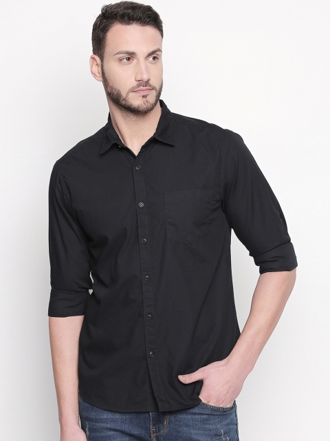 

BYFORD by Pantaloons Men Black Regular Fit Solid Casual Shirt