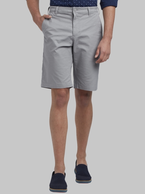 

Parx Men Grey Solid Regular Fit Shorts