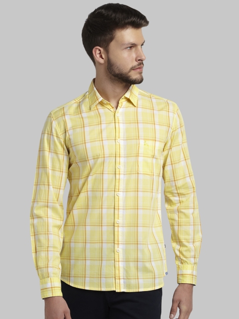 

Parx Men Yellow & White Slim Fit Checked Casual Shirt