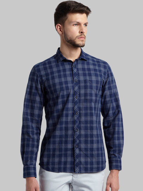 

Parx Men Navy Blue Slim Fit Checked Casual Shirt