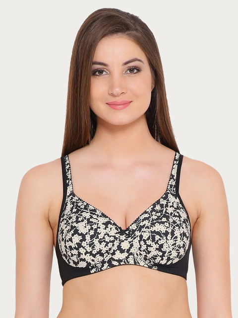 

Clovia Black & White Printed Non-Wired Lightly Padded T-shirt Bra BR1386A1840C