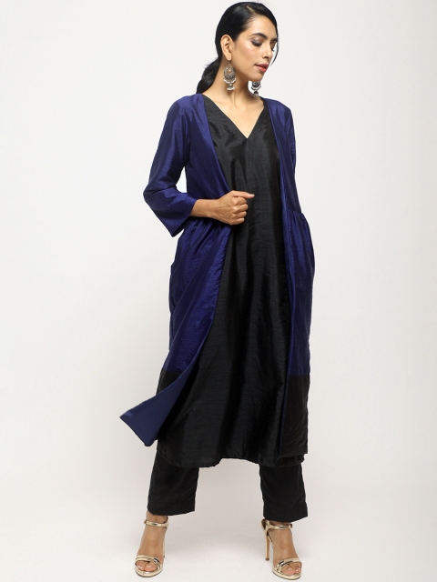 

trueBrowns Women Blue & Black Solid Kurta with Trousers