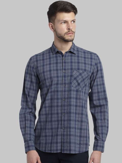 

Parx Men Blue & Black Slim Fit Checked Casual Shirt