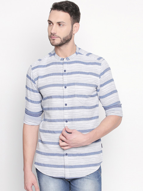 

SF JEANS by Pantaloons Men Blue Slim Fit Striped Casual Shirt