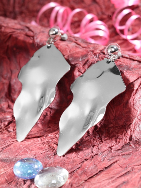 

SASSAFRAS Silver-Plated Contemporary Drop Earrings