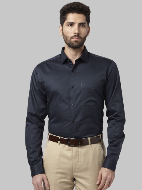 

Park Avenue Men Blue Slim Fit Solid Formal Shirt