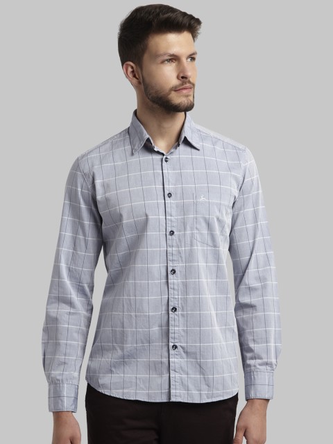 

Parx Men Grey Slim Fit Checked Casual Shirt