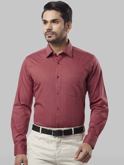 

Raymond Men Maroon Regular Fit Solid Formal Shirt