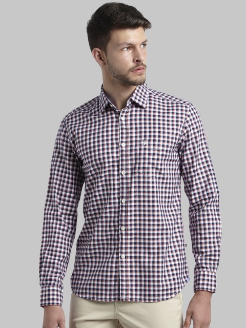 

Parx Men Blue & Red Slim Fit Checked Casual Shirt