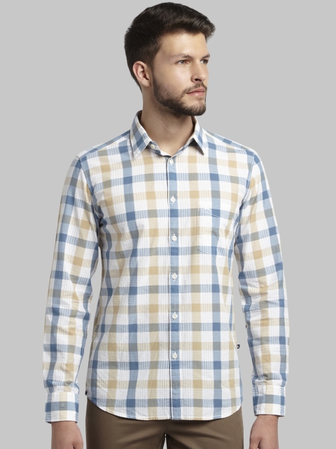 

Parx Men Blue & White Slim Fit Checked Casual Shirt