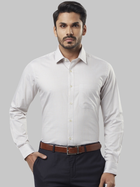 

Raymond Men Off-White & Beige Regular Fit Checked Formal Shirt