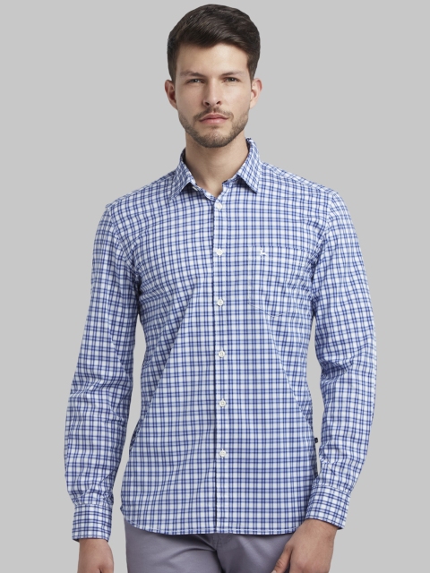 

Parx Men Blue Slim Fit Checked Casual Shirt