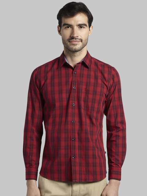 

Parx Men Red Slim Fit Checked Casual Shirt