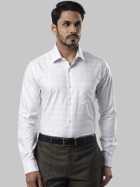 

Raymond Men White Regular Fit Checked Formal Shirt