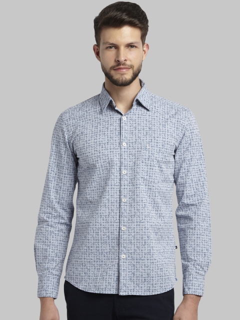 

Parx Men Blue Slim Fit Checked Casual Shirt