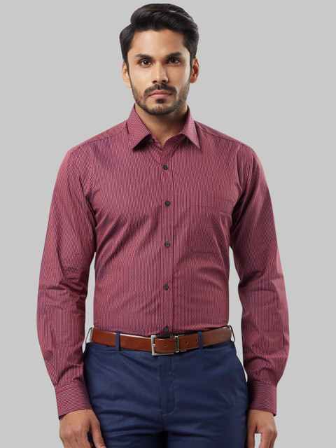 

Raymond Men Maroon Regular Fit Striped Formal Shirt