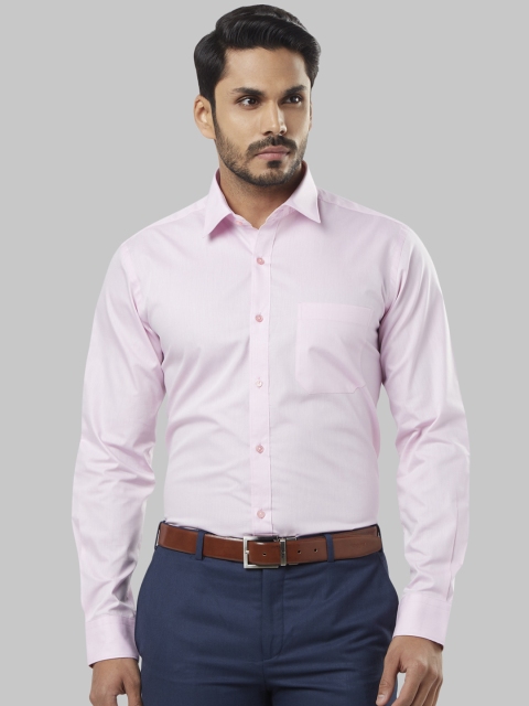 

Raymond Men Pink Regular Fit Solid Formal Shirt